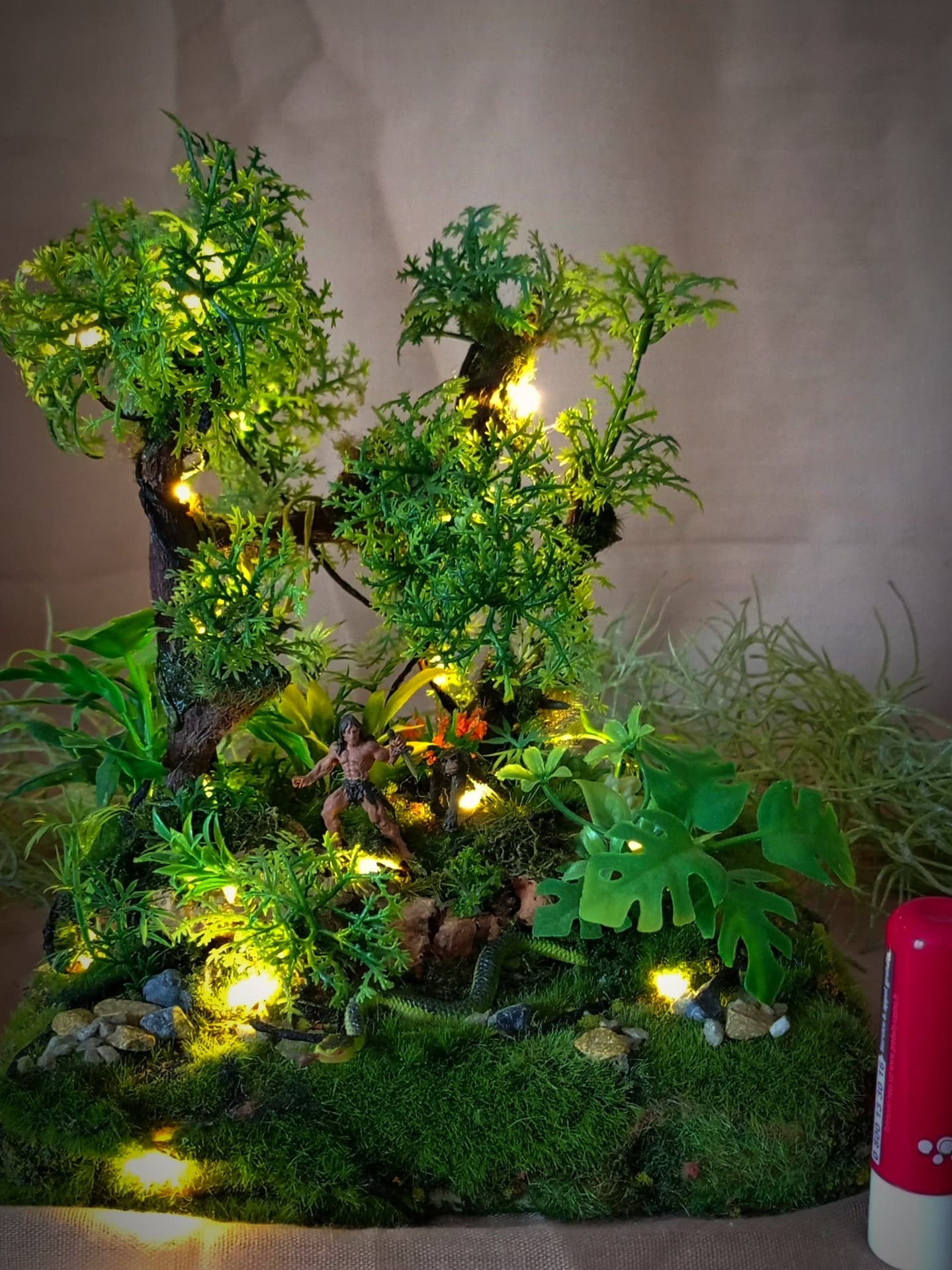 Diorama lumineux de Tarzan