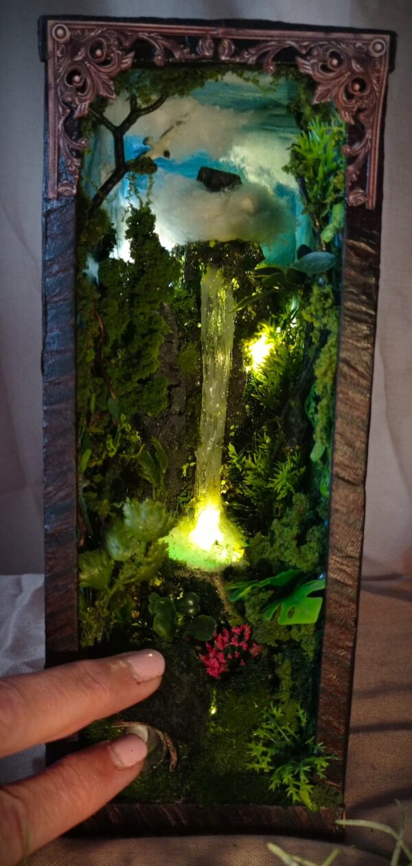 Book Nook n°4 Cascade magique